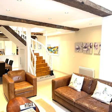 Dom wakacyjny Maison Girasol Sleeps 4 W Pets On Request Eymet